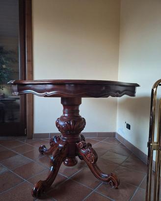 Tavolo in legno