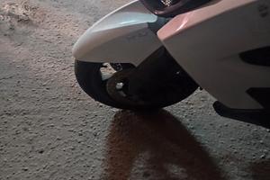 Kymco my Road 700