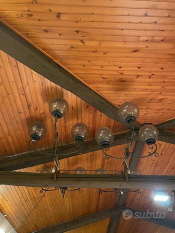 Lampada a muro da esterni in ferro battuto