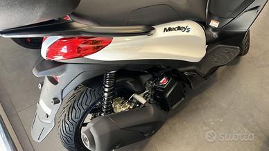 Piaggio Medley S 200