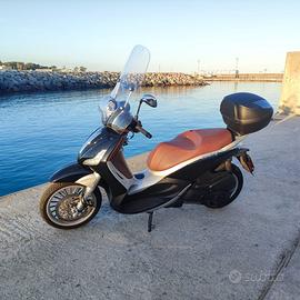 Beverly 300 Anno 2017