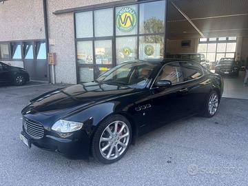 MASERATI Quattroporte 4.2 V8