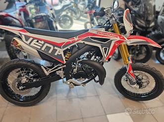 50 Motard Il Cinquantino Moto Motard 50 Cc Vendita In Moto E Scooter