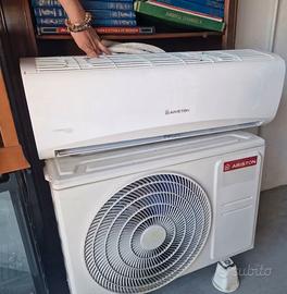 Condizionatore Ariston / clima / clinatizzatore