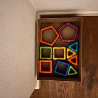 Costruzioni magnetiche