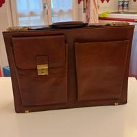 Valigetta in cuoio/pilotina