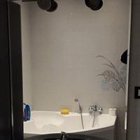 Specchio da bagno usato 105x82 con luce