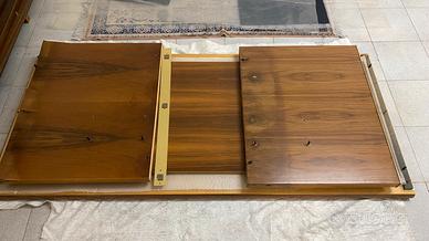 Scrivania o banco da lavoro