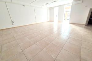 Ampio locale in Via Roma a Carbonia