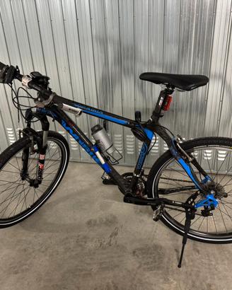 Bicicletta in carbonio
