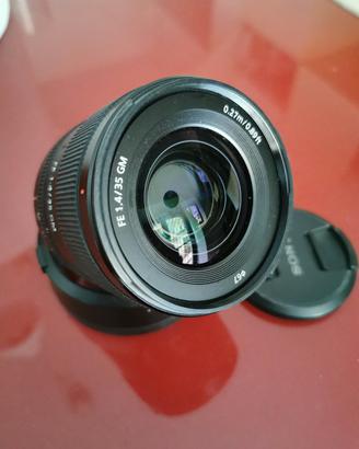 sony 35mm f 1.4 g master 