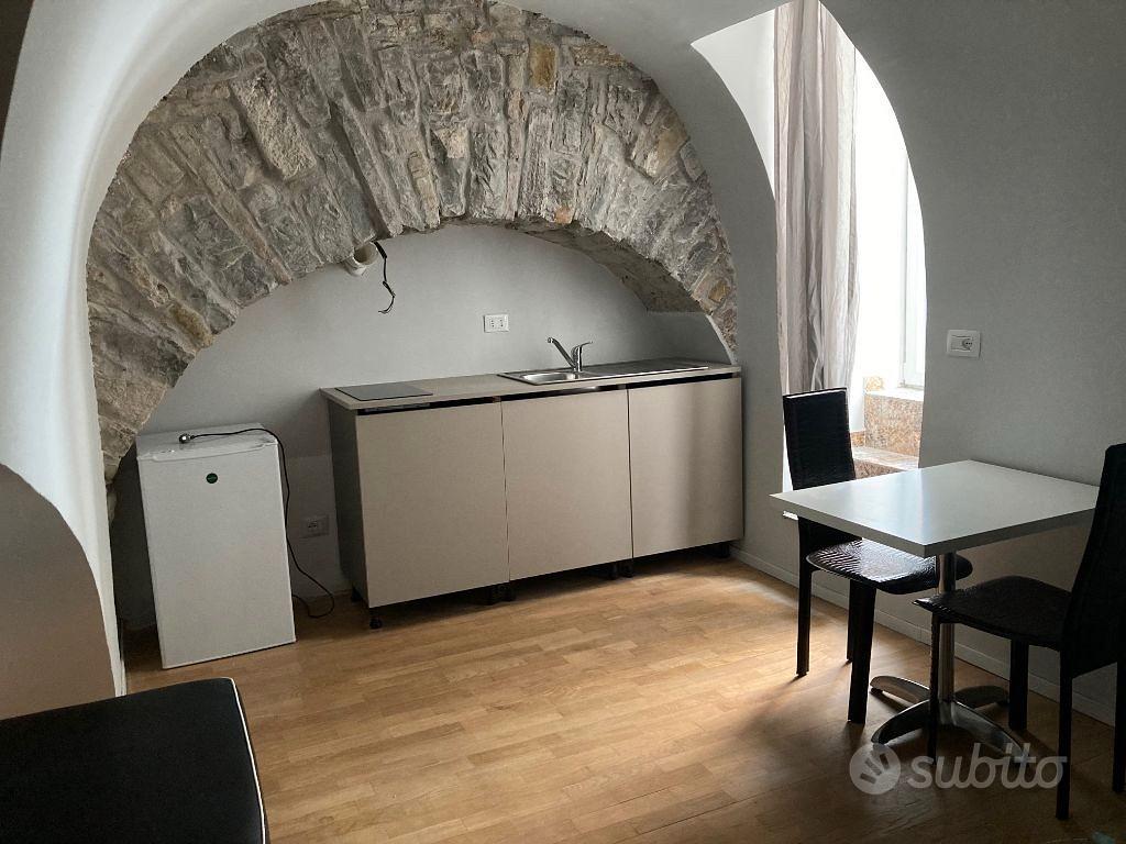 Appartamento – Trieste, Borgo Teresiano, Città Nuova-Barriera Nuova-San Vito-Città Vecchia - Vista 4
