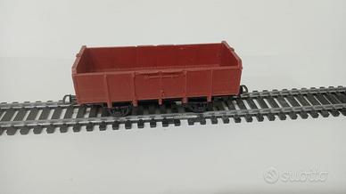 VAGONE MERCI RIVAROSSI AD INVASI RIDOTTO-H0-'70