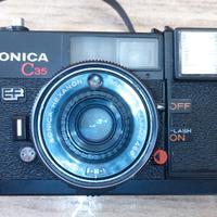 macchina fotografica Konica C 35