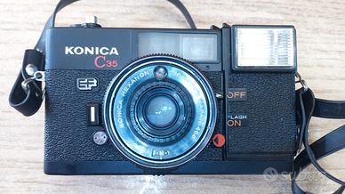 macchina fotografica Konica C 35