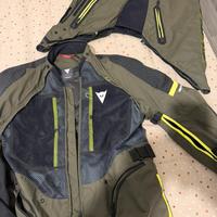 DAINESE SUPER ADVENTURE ABSOLUTESHELL