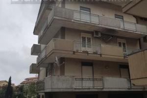 Appartamento 4vani con garage a Piedimonte Etneo