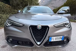 Alfa Romeo Stelvio 2.2 Turbodiesel 210 CV AT8 Q4 B