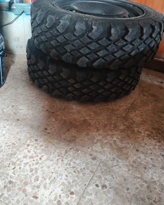 gomme track panda 169
