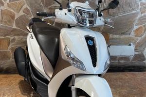 Piaggio Beverly 125