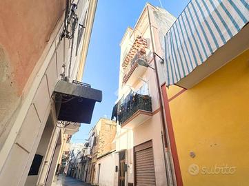 2 LOCALI A BARLETTA