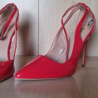 dècolletè rosso nuovo