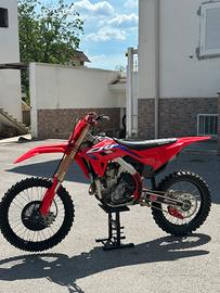 CRF 250 R 2023 RED MOTO UFFICIALE + ACCESSORI