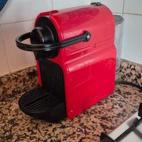 Macchinetta caffè Inissia Nespresso A VICENZA 