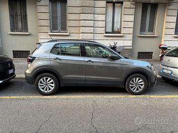 Volkswagen T-Cross 1.0 110CV cambio automatico