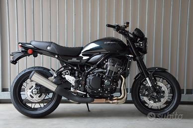 KAWASAKI Z 900 RS Black Ball Edition