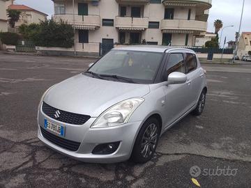 SUZUKI Swift 2013