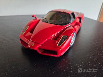Mattel Ferrari Enzo in metallo