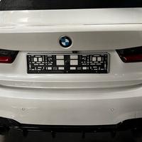 BMW serie 3 posteriore Completo