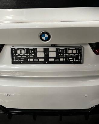 BMW serie 3 posteriore Completo