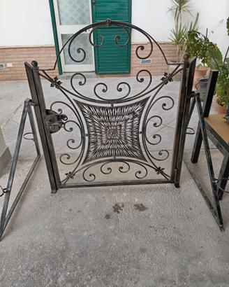 Cancelletto in ferro battuto nuovo