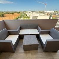 Set da esterno in resina effetto rattan