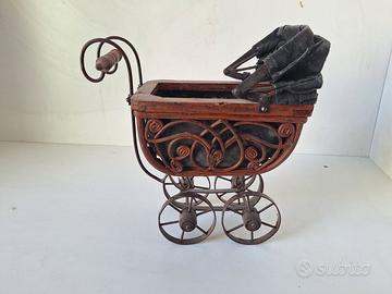 miniatura carrozzina antica primi 900 legnoRicurvo