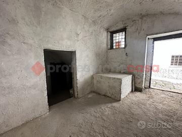 V236_Cantina/Magazzino - Itri