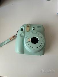 polaroid instax mini 9