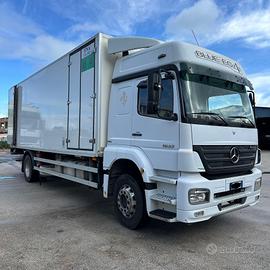 Mercedes Axor 1833