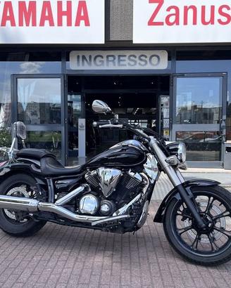 Yamaha XVS 950A Midnight Star