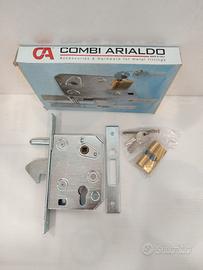 Serratura a gancio porte scorrevoli c/cilindro