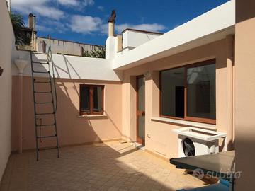 Elmas, via Talamone, indipendente con giardino