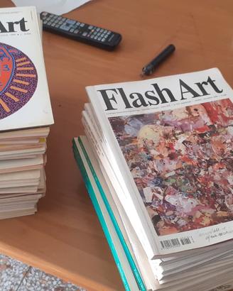 51 numeri della rivista vintage Flash Art