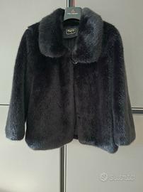 Ecopelliccia nera nuova