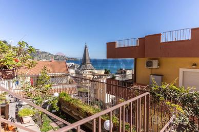 Appartamento - Giardini-Naxos