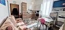 v8-bel-trilocale-in-centro-con-corte-privata