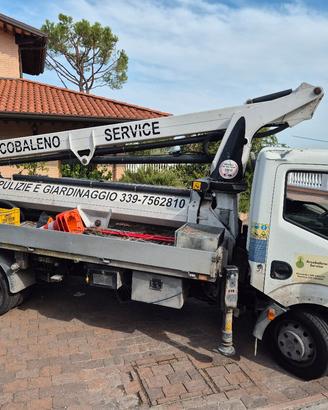 Nissan Cabstar 35.11 con piattaforma aerea CTE