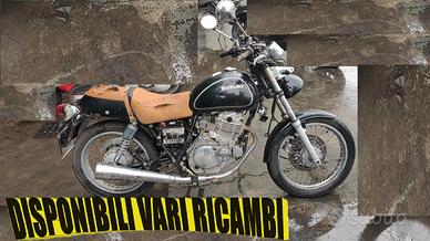SUZUKI TU 250 ANNO 2000 x RICAMBI