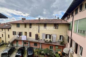 TRILOCALE CON GIARDINO E CANTINA